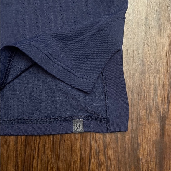 Lululemon Train to Be sleeveless Tank top Night Sea Blue 12 - Picture 8 of 10